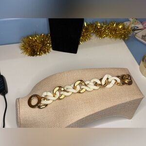 Chic Gold and Cream Link Bracelet